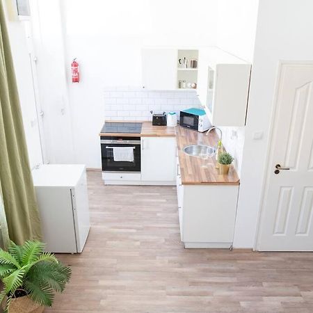 N28 Studio Next To Andrassy Boulevard. Boedapest Buitenkant foto